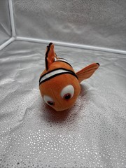 Finding Nemo Plush 8″ Long Disney Pixar Store Orange Clown Fish Stuffed Plush