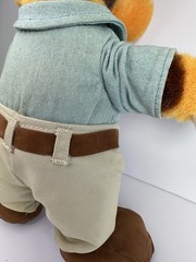 Toys R Us Employee Giraffe Plush 12″ Geoffrey Uniform VTG 1999 Read Desc