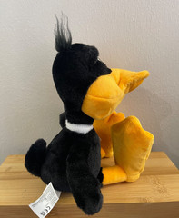 Looney Tunes Daffy Duck 8” Plush Stuffed Animal Toy Factory New with Tags