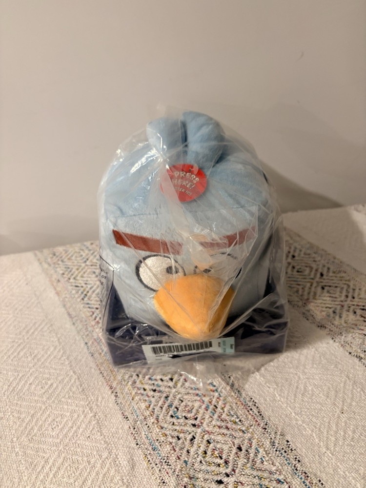 Angry Birds space blue ice cube plush 5″ With Sound！Brand New In Box!