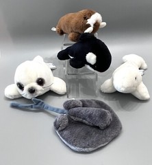 Vintage Sea World Plush Shamu, Manta Ray, White Beluga Whale, Walrus & Harp Seal