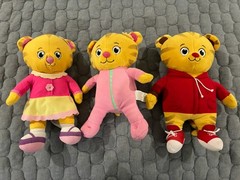 Daniel Tiger’s Neighborhood 12” 3-Pack Plush Dolls