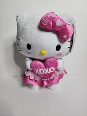 Hello Kitty Musical VALENTINES Side Stepper Plush Sings And Dances Sanrio
