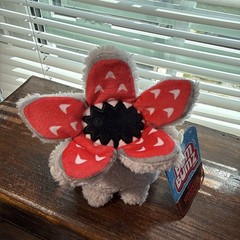 Bum Bumz Demogorgon Plush stranger Things Russ Netflix 4.5″