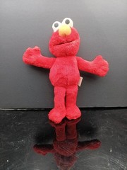2013 Sesame Workshop/Sesame Street 9″ ELMO Plush Free Shipping! T2850