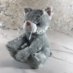 MARY MEYER GRAY WHITE KITTEN PLUSH ANIMAL BLUE EYES PINK NOSE & EARS