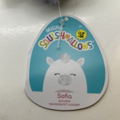 Kellytoy Squishmallows Sofia the Unicorn Backpack Clip New With Tag Rainbow Tail