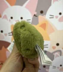 🥒 Jellycat Amuseables Green Sour Pickle Plush Keychain Bag Charm – Cute Gift