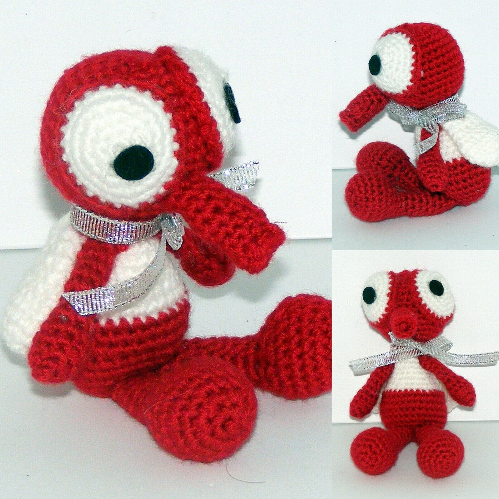Fly, 3.5″T, Handmade, Crochet, Red/White, Bulging Eyes, Bug, Wings