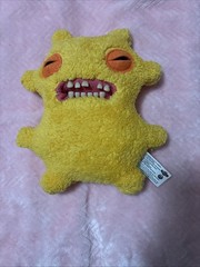 Zuru Fuggler Funny Ugly Monster Yellow Shaggy Plush Realistic Teeth 2024 9 inch