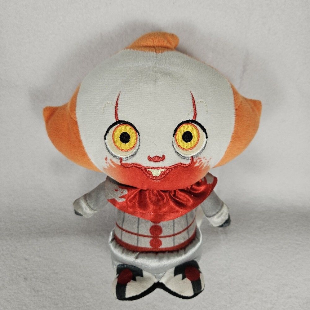 Funko Plushies BLOODY PENNYWISE SUPERCUTE PLUSHIE Stephen King IT 9″ Horror