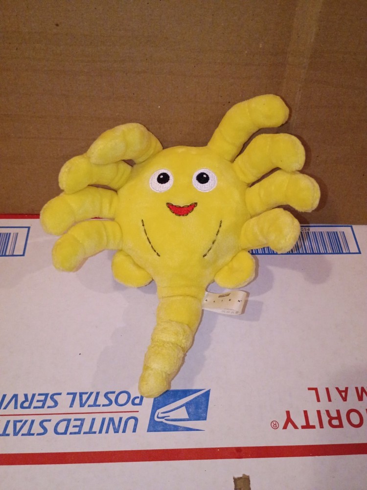 LootCrate Alien Face Hugger 6″ Plush.