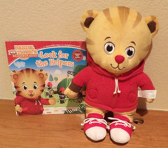 DANIEL TIGER PLUSH 12″ 2016 FRED ROGERS & BOOK LOOK FOR THE HELPERS LOT 2
