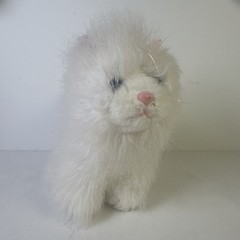 Webkinz White Persian Cat Stuffed Animal Plush Toy Ganz HM110 NO CODE TAG