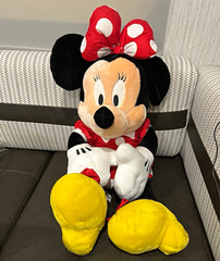 Walt Disney World Minnie Mouse Large 24’inch Plush Red Polka Dot Dress 2019
