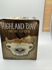 Highland Cow Vinyl Face Plush Clip On Keychain Charm Mystery Blind Box 5 Below