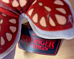 Stranger Things Demogorgon Plush – 8” Soft Plush – Season 5 – Brand New w/ Tags