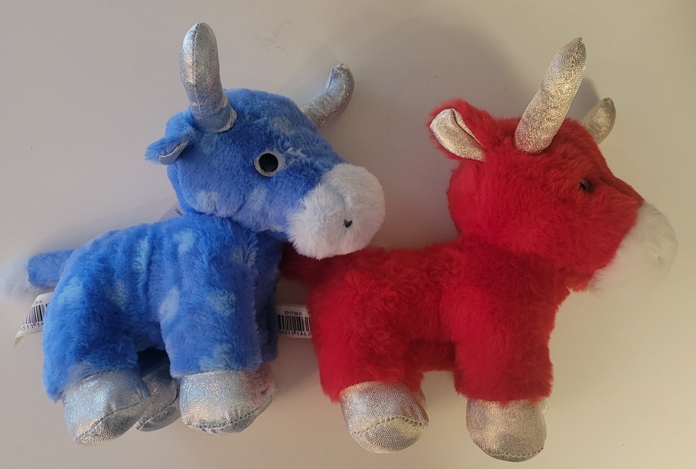 2 Way To Celebrate 8” Highland Cow Red & Blue Heart Plush Patriotic Doll Walmart