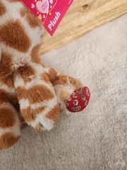 NWT Plush 8″ Adiorable Brown/White Giraffe w/Red/Silver Highlights