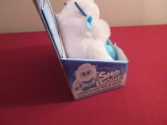 LumiStella Company – SnoBiggie Little Grunt Yeti & Book Brand New