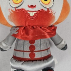 Funko Plushies BLOODY PENNYWISE SUPERCUTE PLUSHIE Stephen King IT 9″ Horror