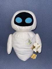 Disney Wall E Eve Plush 13 IN Stuffed Doll Toy Figure Movie 2008 Store Original