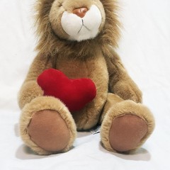 Lion with Heart Valentine’s Day Plush Stuffed Animal 11″ Russ Berrie Target