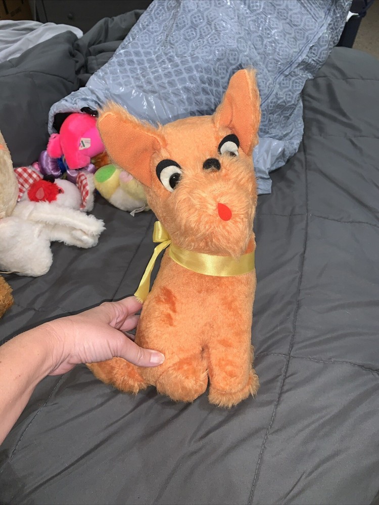 Vintage Bright Orange Dog Plush Toy Korea 1981 A-1 Novelty Co Large Toy 14”