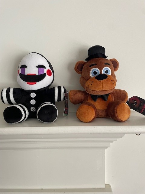 FNAF Five Nights at Freddy’s Jazwares The Puppet and Classic Freddy – Set of 2