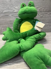 Fiesta Piggyback Pals Green Frog Jumbo Wearable Hugging Plush 30” Vintage 1990s
