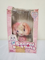 Vintage Kenner Secret Keepins Pups White & Pink Puppy Dog Plush Lock