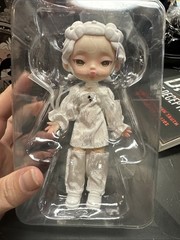 Laura Girl Black & White Spectrum Series Night Fairy Tale Doll (open Box) 134s