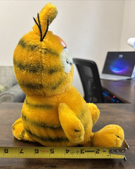 Vintage Garfield Plush Stuffed Animal Bean Bag Cat 1981 -10″ Upright