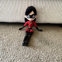 Disney The Incredibles Plush Doll Small 6-14 in Ages 3-7 Years 3-4 4-7