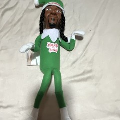 Snoop on a Stoop Snoop Dogg Stuffed Doll Plush Green Christmas Holiday 2024