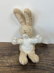 Guess How Much I Love You Bunny Rabbit 4″ Finger Puppet Plush