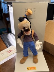 Steiff / Disney / Goofy / 2002 / HTF NIB Limited Edition / #194/2000