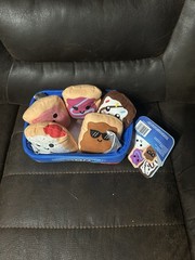 Pop tarts emotional support Pals plush viral poptarts 5 removable plushies NWT