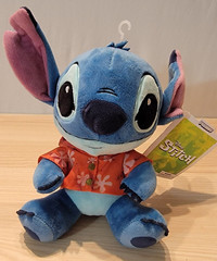 Disney Lilo and Stitch Hawaiian Shirt Stitch – 8 inch Phunny Plush Kidrobot NWT