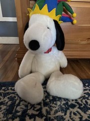 Snoopy Macy’s 2000 New Year Millenium Court Jester Plush BonMarche