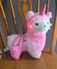 NWT FAO Schwarz Glow Brights Pink Llamacorn Light-Up Plush Stuffed Animal Toy