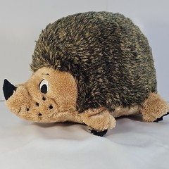 Outward Hound Hedgehog Plush Stuffed Animal Small 6-14 in Brown Tan