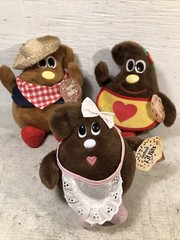 Vintage 1984 Nestle Plush Morsel Family Semi-Sweet Lil Bits Cousin Milky W/Tags