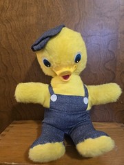 VTG RARE!! Excellent Condition COMMONWEALTH TOYS YELLOW PLUSH DUCK MADE IN USA!