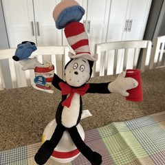 Talking CAT IN THE HAT 16″ PLUSH w/Accessories to Play Along While Reading! NWT
