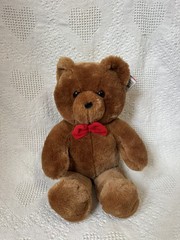 1986 Dakin Honey Jo Teddy Bear Plush Fun Farm Stuffed Animal W/ Tag & Bow tie