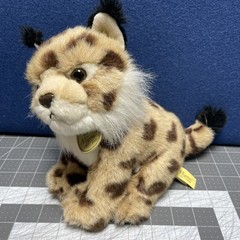 Aurora Miyoni Iberian Lynx 9” Plush Stuffed Animal Cheetah Leopard Sitting