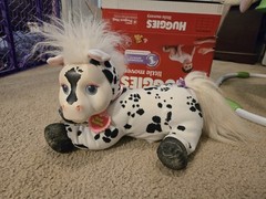 Hasbro Pony Surprise Spotted White/Black with 4 Ponies