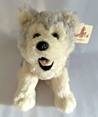 Unipak WOLF Husky Dog 9″ Sitting Gray & White Animal PLUSH w Tag “Brad”