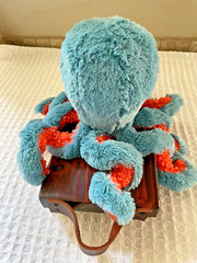 MANHATTAN TOY COMPANY Plush Stuffed OCTOPUS Smiling Blue Orange 2020